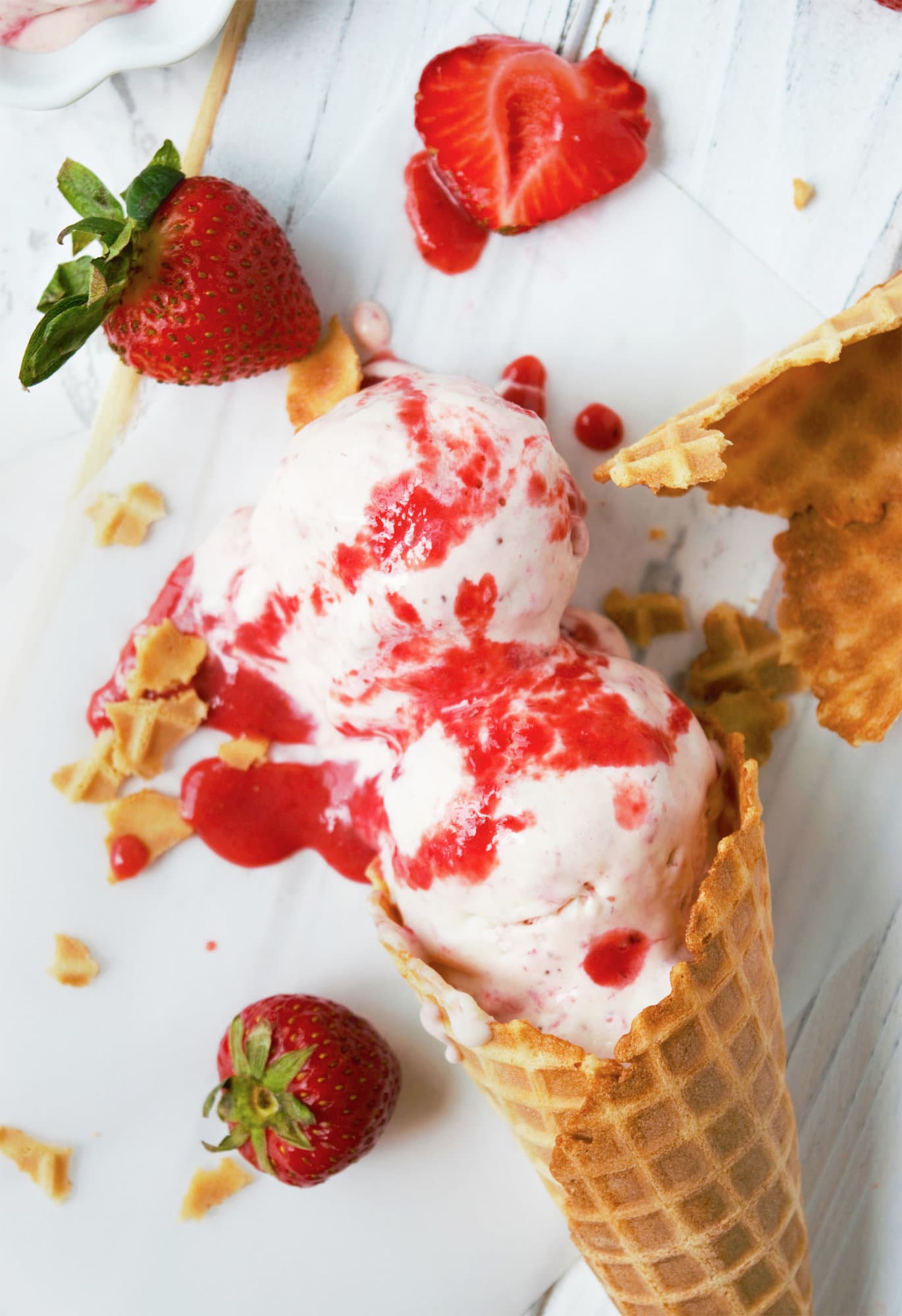 No icecream maker easy eggless strawberry icecream 