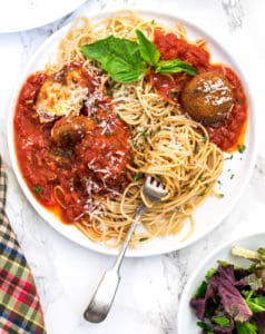 spaghetti with ricotta cheese balls alio olio sauce