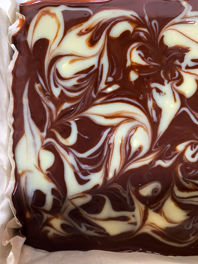 Marble effect on the top of brownies.