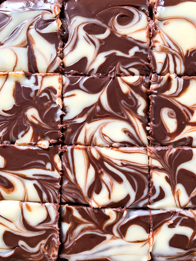 Cutting through the marble brownies