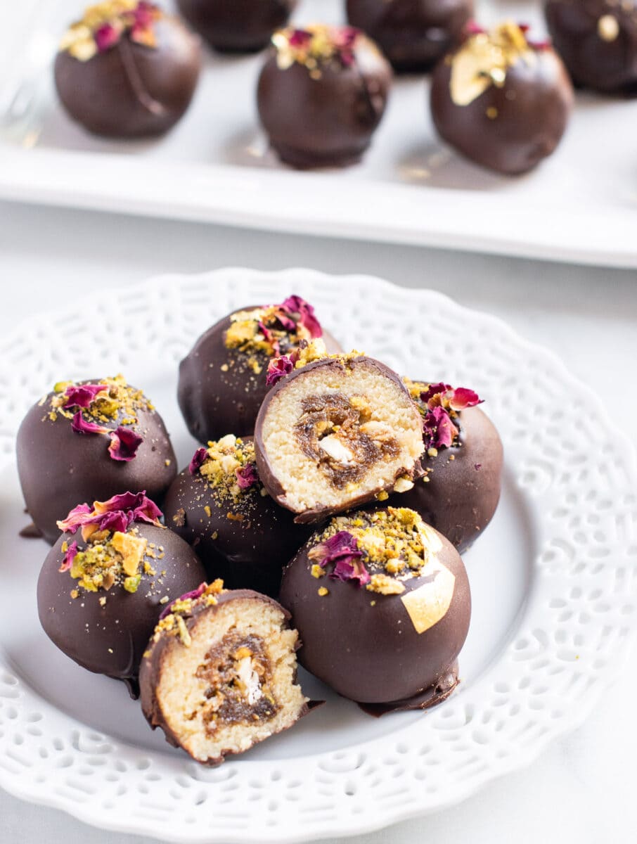 Chocolate almond truffles with hidden gulkand and nut filling on the inside. 